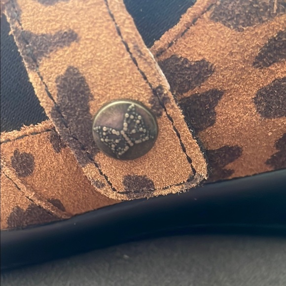 Alegria Women's Kara Leopard Clogs euro 37/6.5 - Picture 7 of 10